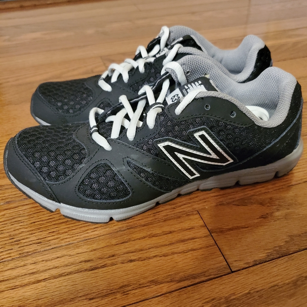 New Balance 635 Running Shoes